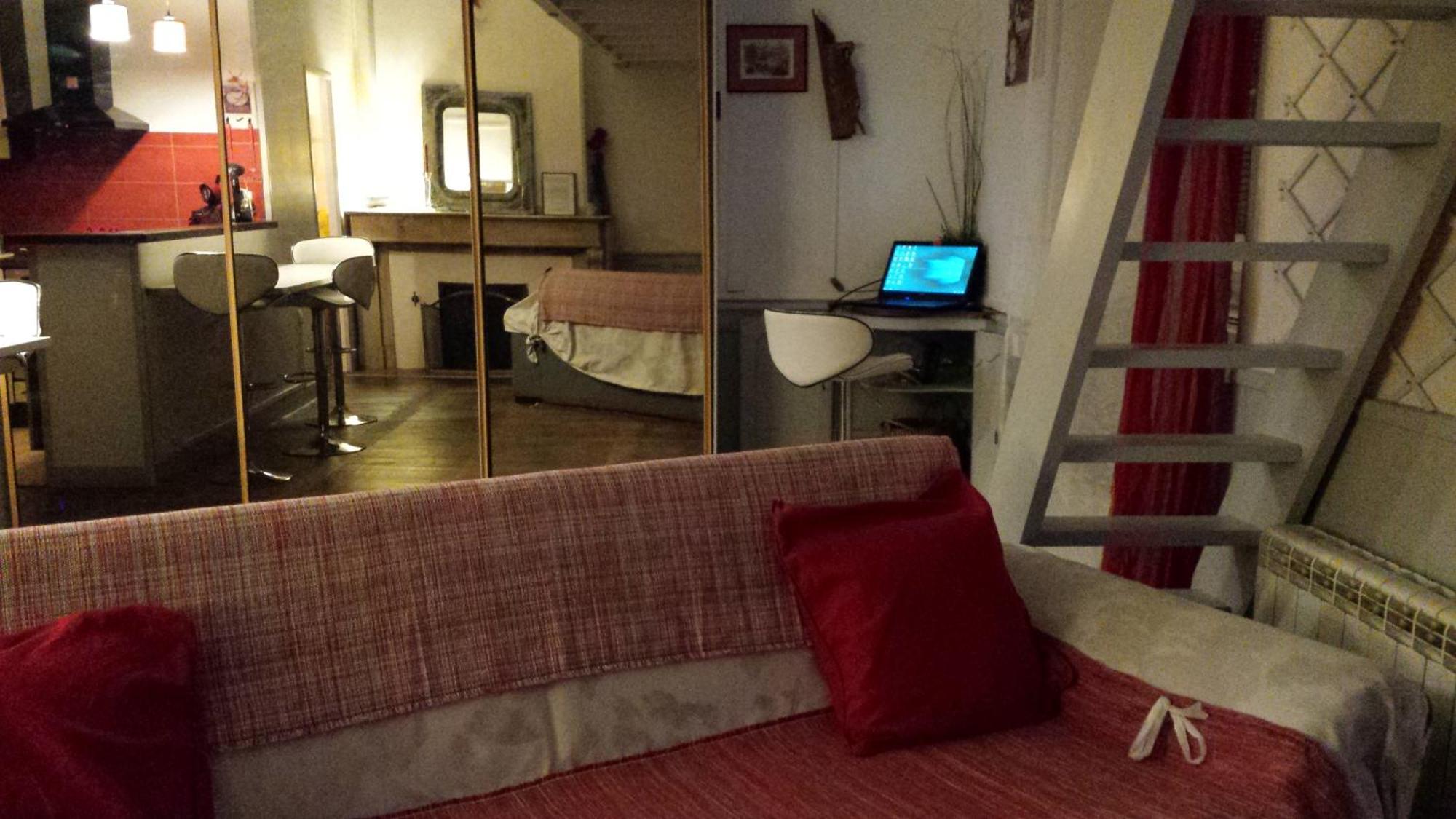 Coquet Studio En Mezzanine Nuit Pour 2 Personnes Saint-Girons  Dış mekan fotoğraf