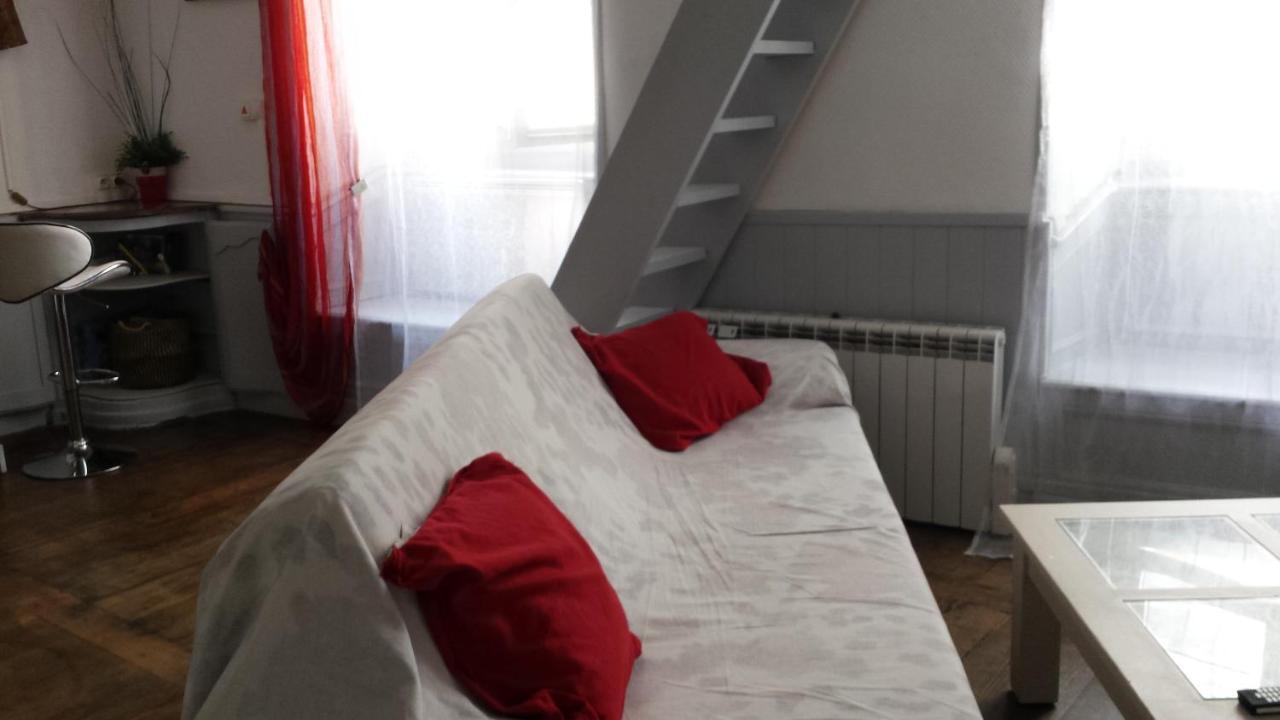 Coquet Studio En Mezzanine Nuit Pour 2 Personnes Saint-Girons  Dış mekan fotoğraf